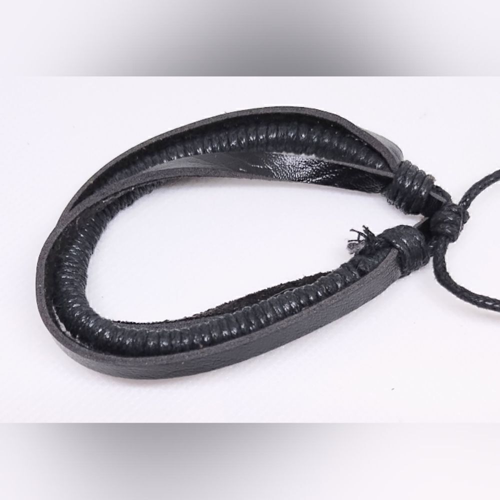 Men's bracelet leather braided layered black‎ new d96